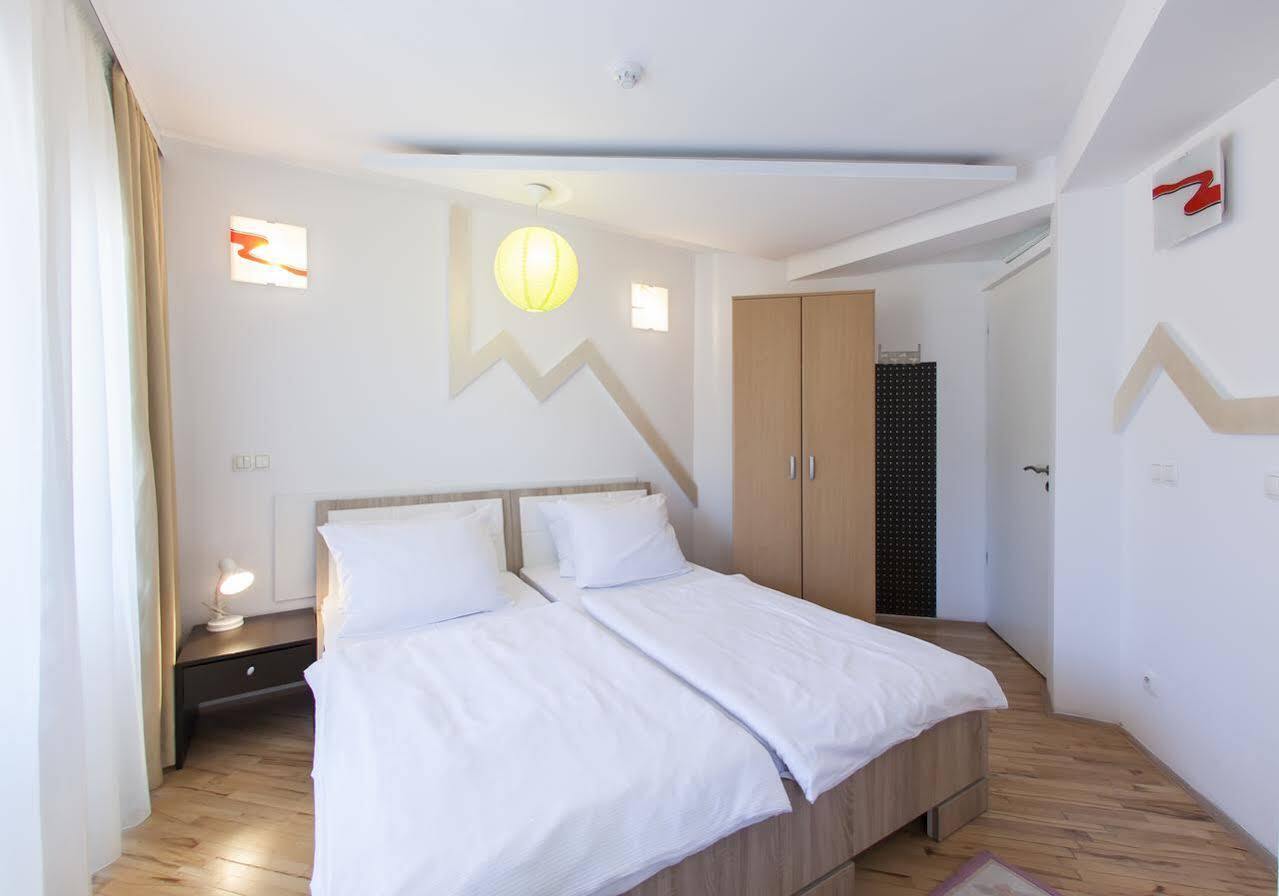 Hostel Hayat Szarajevó Kültér fotó